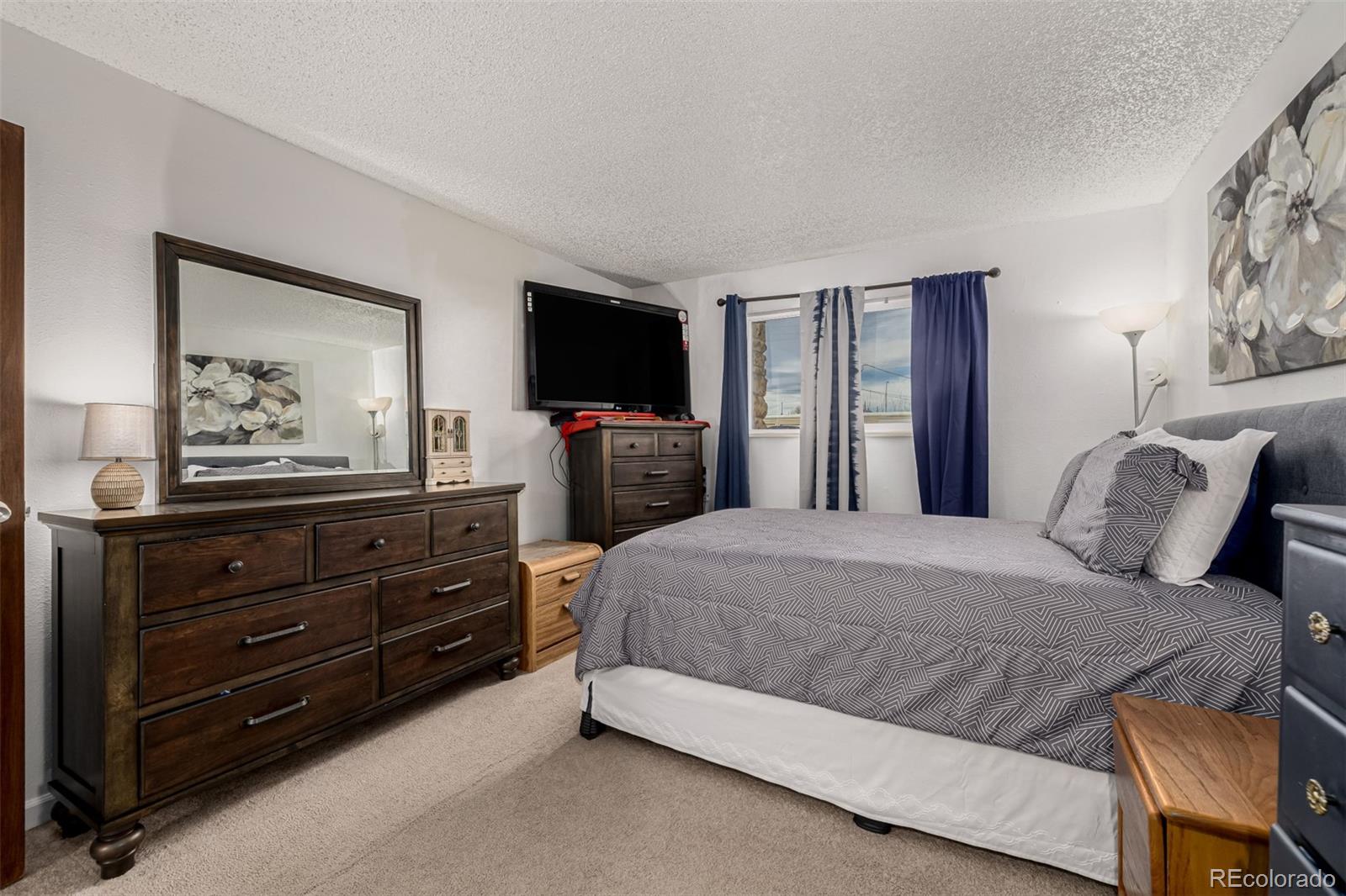 MLS Image #11 for 381 s ames street,lakewood, Colorado