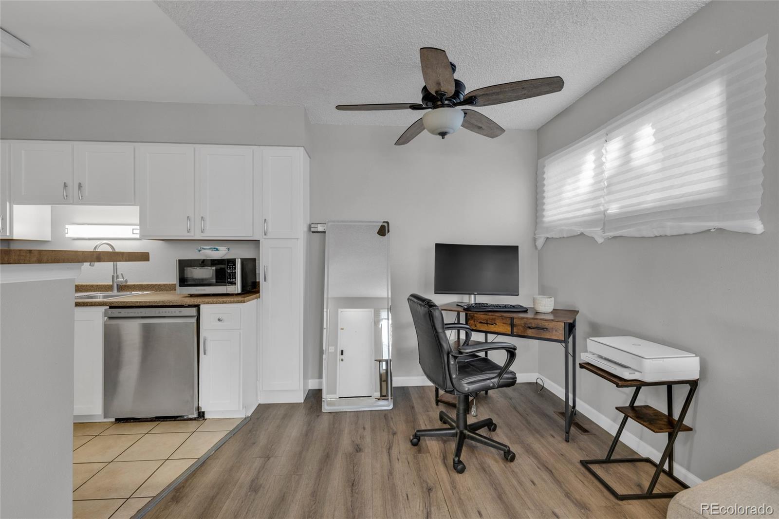 MLS Image #6 for 1830  newland court 101,lakewood, Colorado
