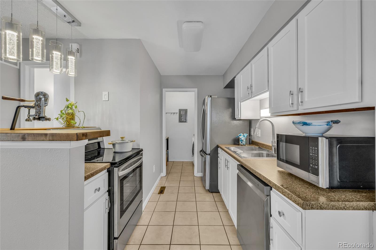 MLS Image #9 for 1830  newland court 101,lakewood, Colorado