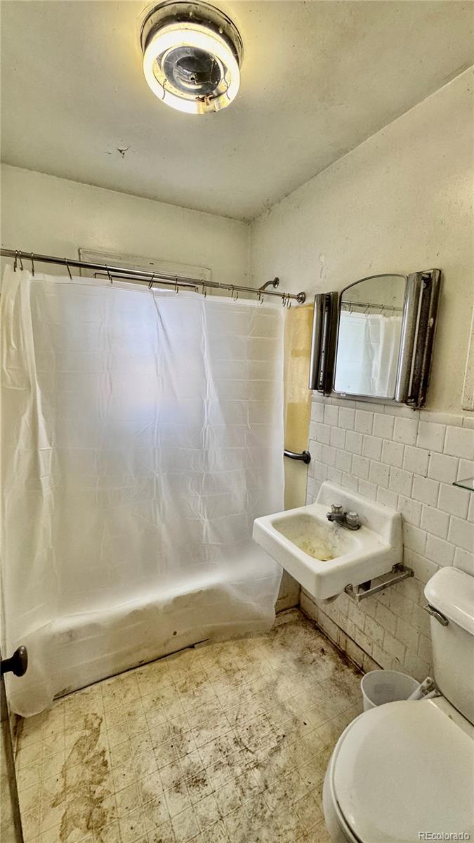 MLS Image #20 for 550  bent avenue,akron, Colorado