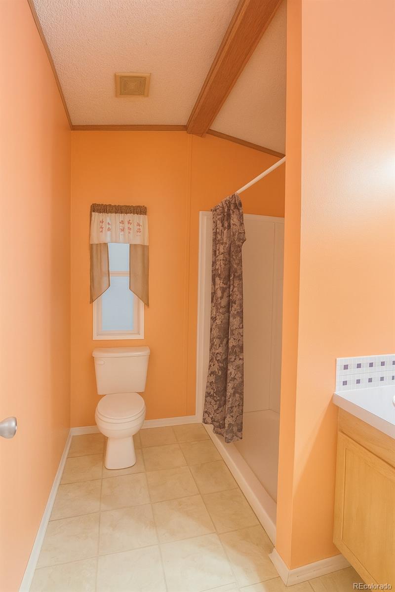 MLS Image #1 for 601  north lane,avondale, Colorado