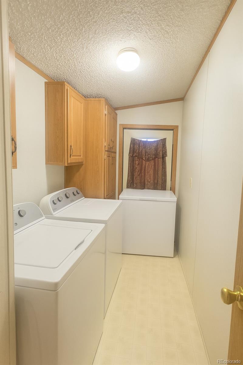 MLS Image #2 for 601  north lane,avondale, Colorado
