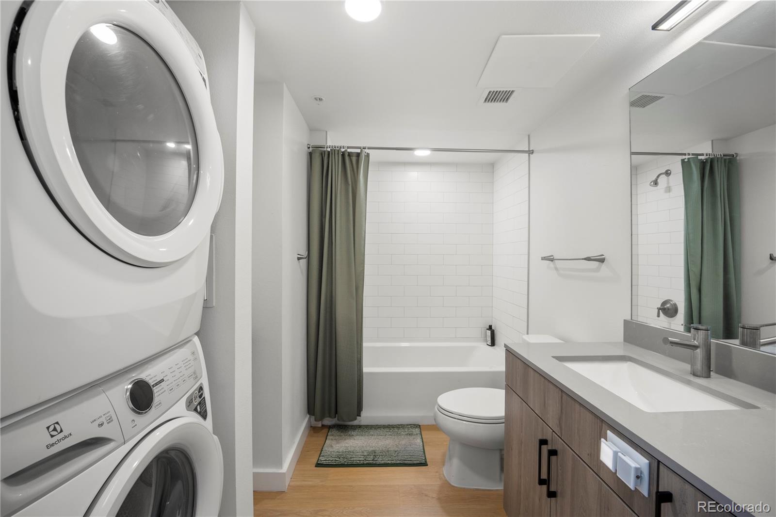 MLS Image #14 for 3575  chestnut place,denver, Colorado