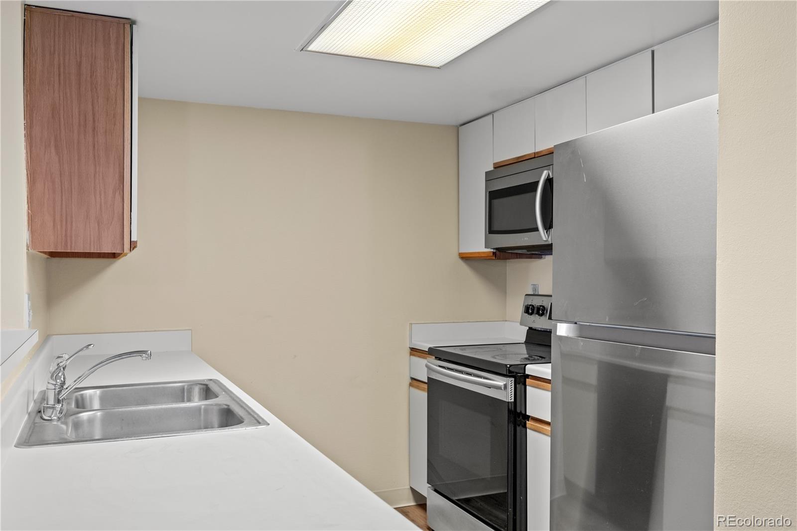 MLS Image #3 for 1011 s ironton street 303,aurora, Colorado