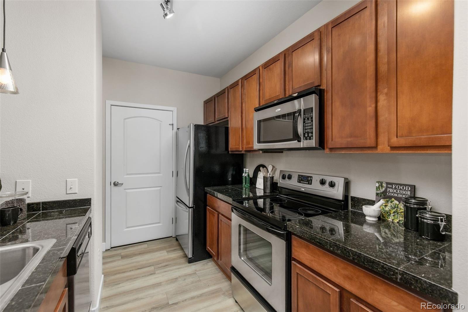 MLS Image #13 for 13456  via varra ,broomfield, Colorado