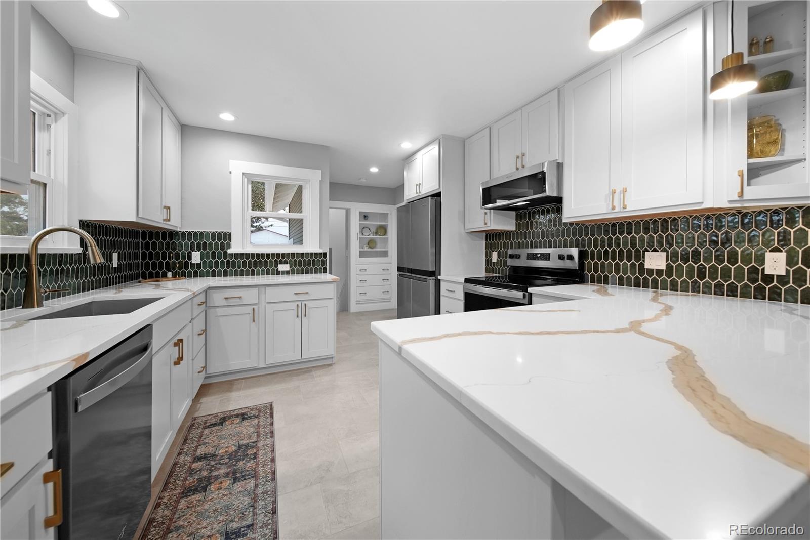 MLS Image #3 for 619  deuel street,fort morgan, Colorado