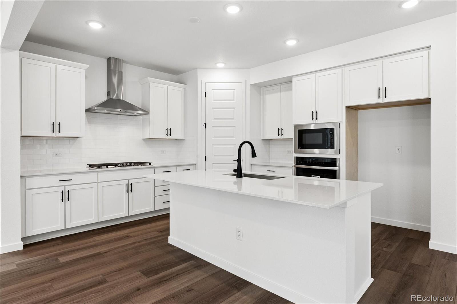 MLS Image #5 for 9145  fowler peak court,englewood, Colorado