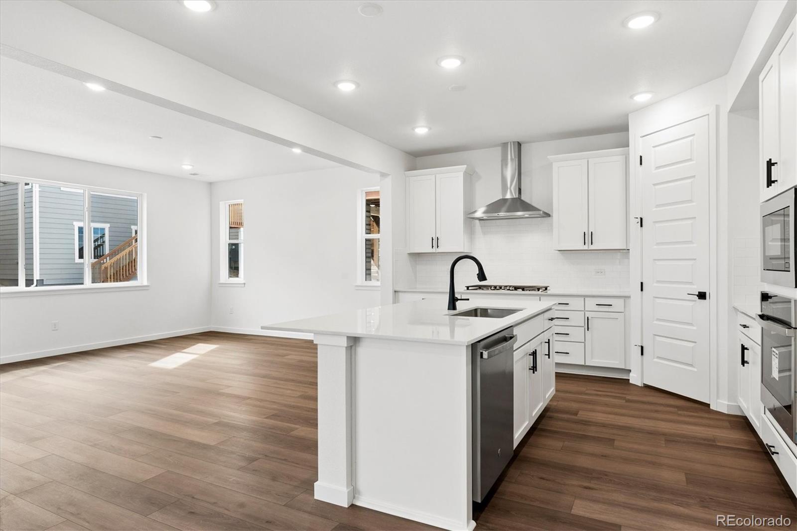 MLS Image #6 for 9145  fowler peak court,englewood, Colorado
