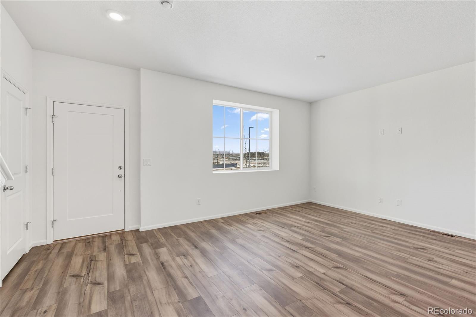 MLS Image #9 for 5313 n elk street,aurora, Colorado