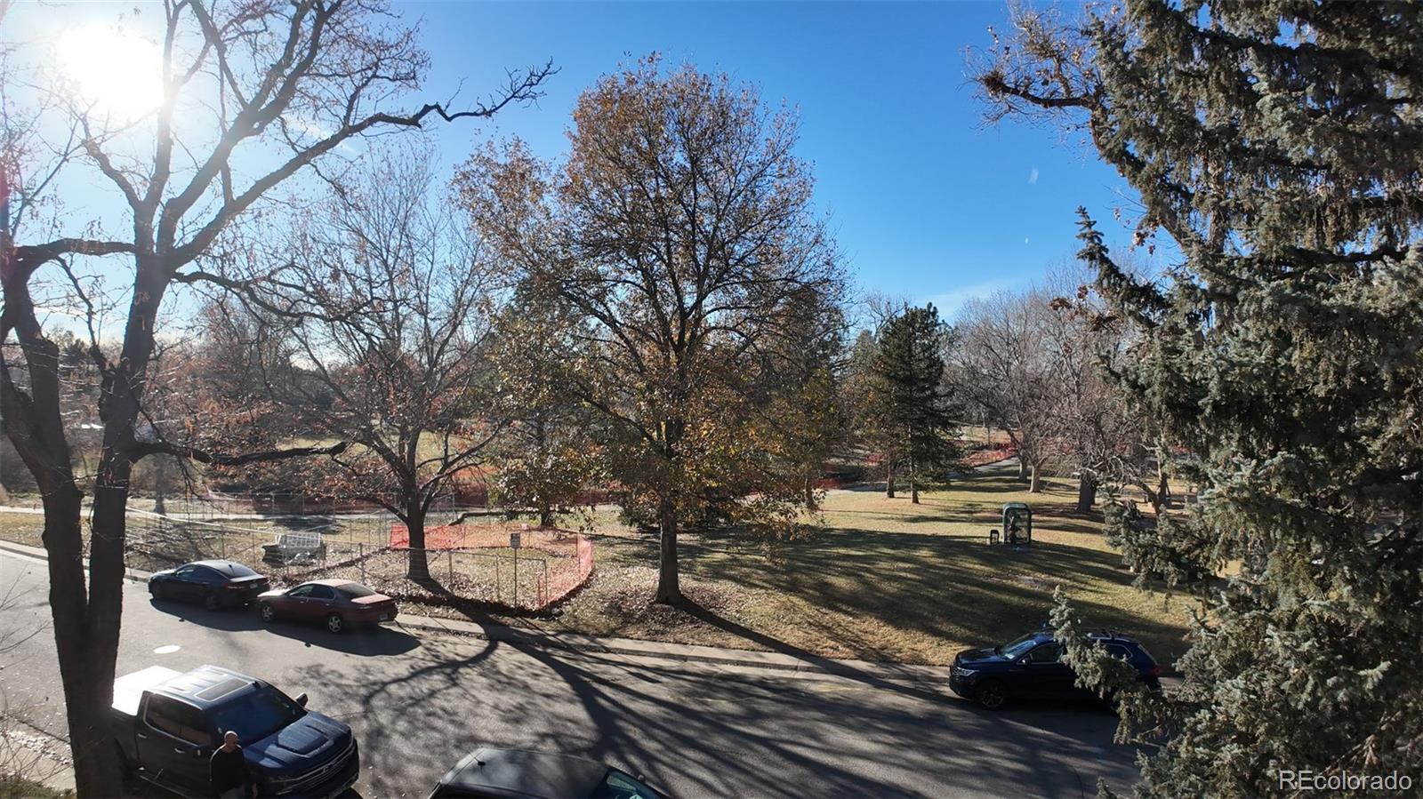 MLS Image #11 for 2500 s york street 308,denver, Colorado