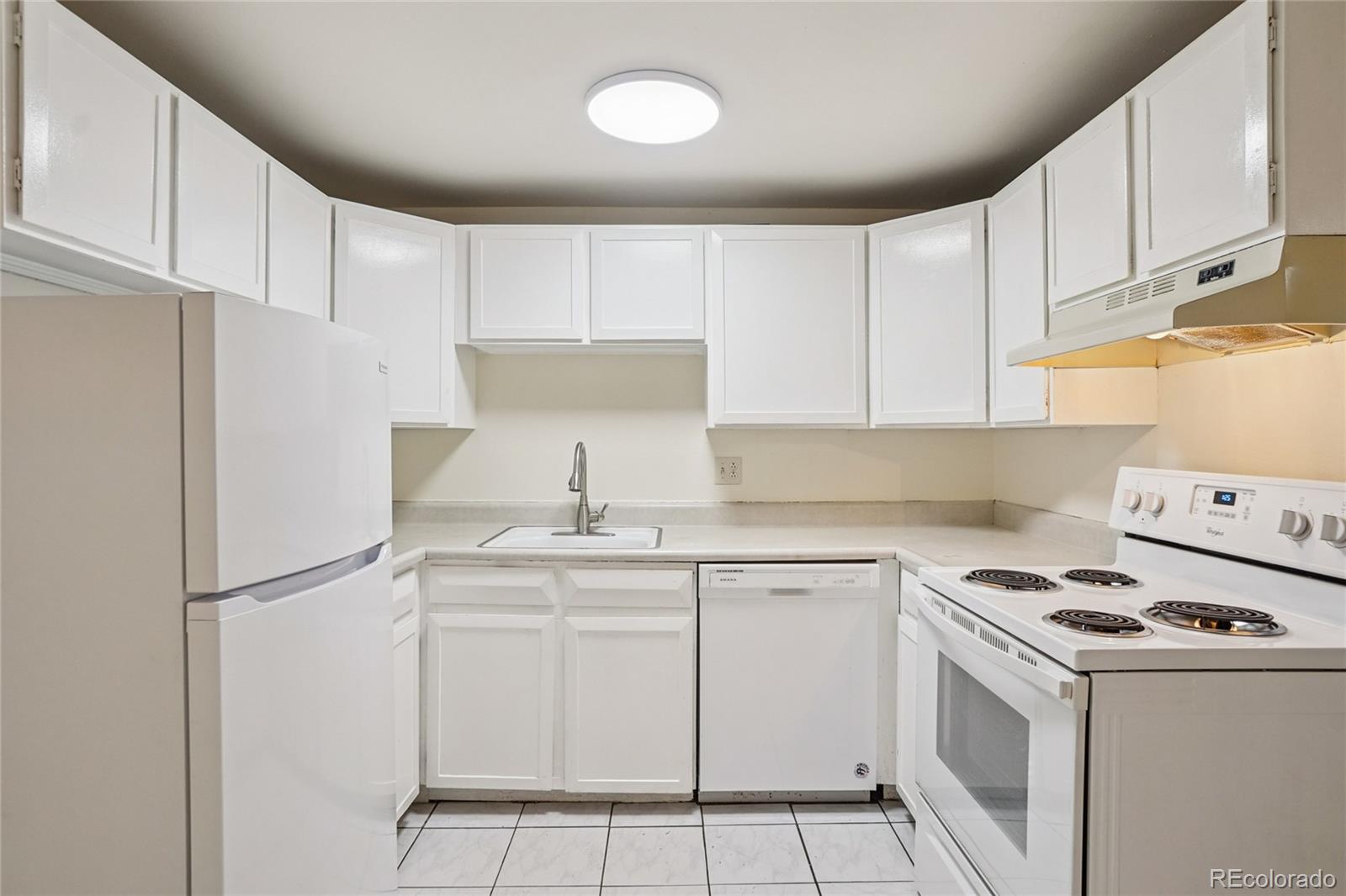 MLS Image #8 for 1050 n lafayette street 108,denver, Colorado