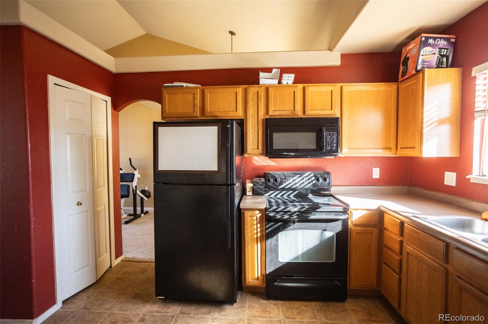 MLS Image #7 for 8237  parkglen drive,fountain, Colorado