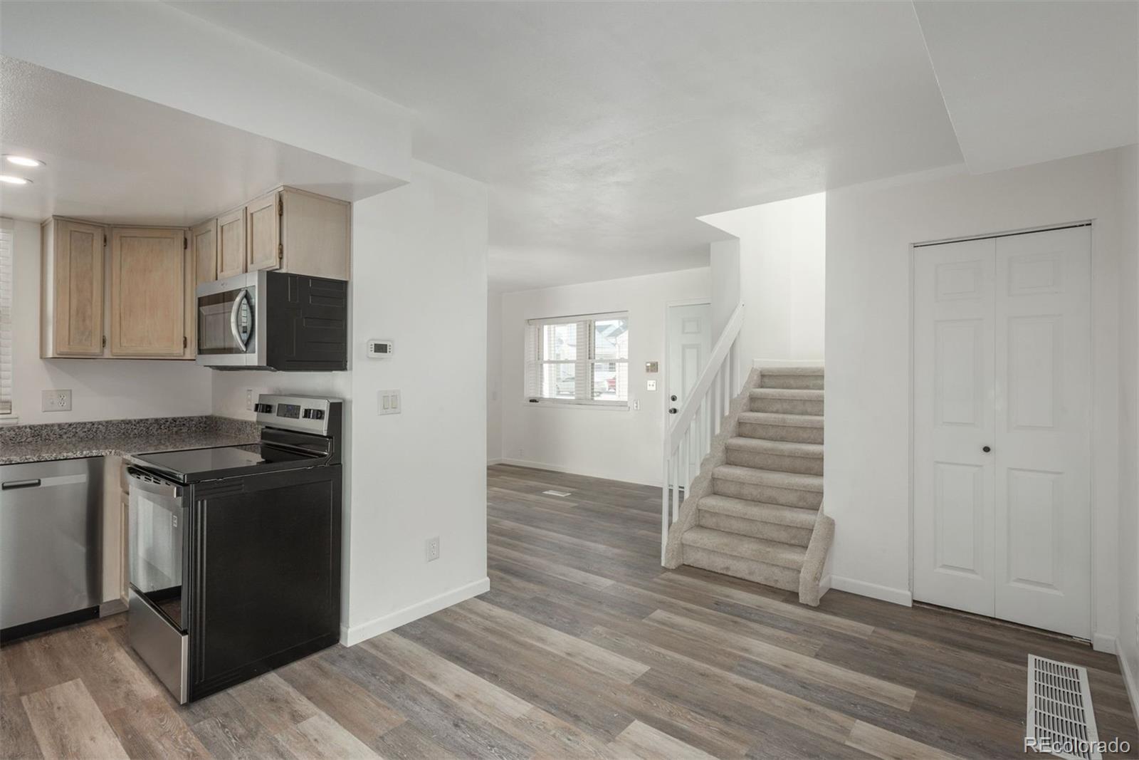 MLS Image #7 for 961 s pitkin court ,aurora, Colorado