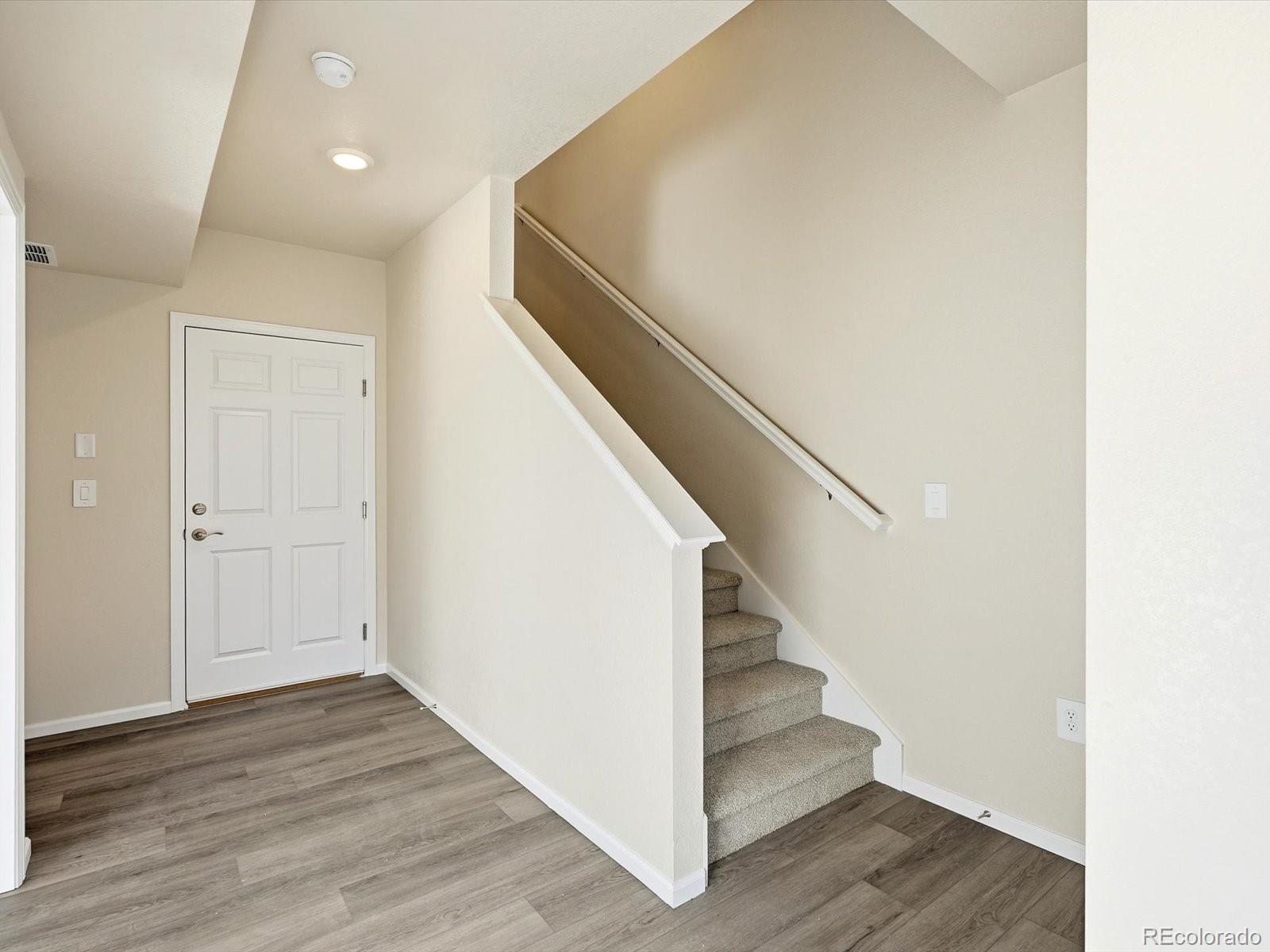 MLS Image #4 for 4651  cloudburst lane,morrison, Colorado