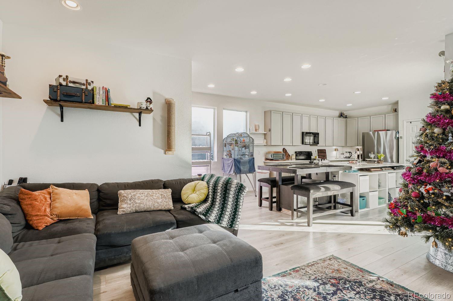 MLS Image #9 for 19125 e 66th avenue,denver, Colorado