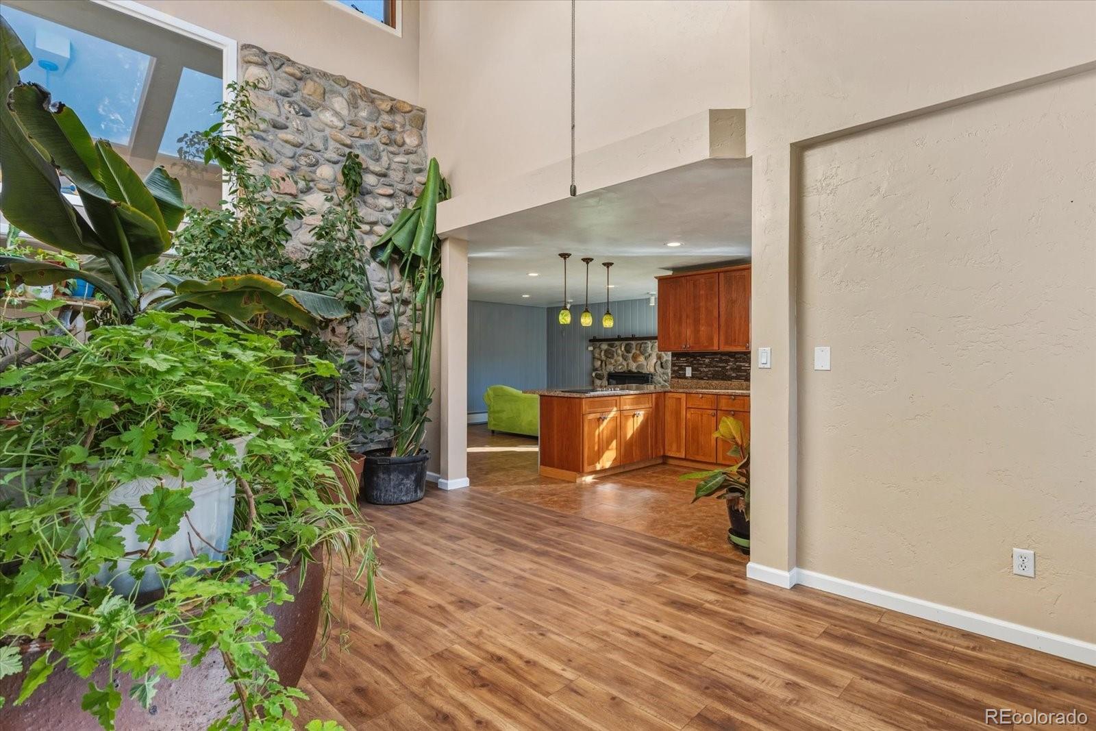 MLS Image #14 for 1247  j street,salida, Colorado