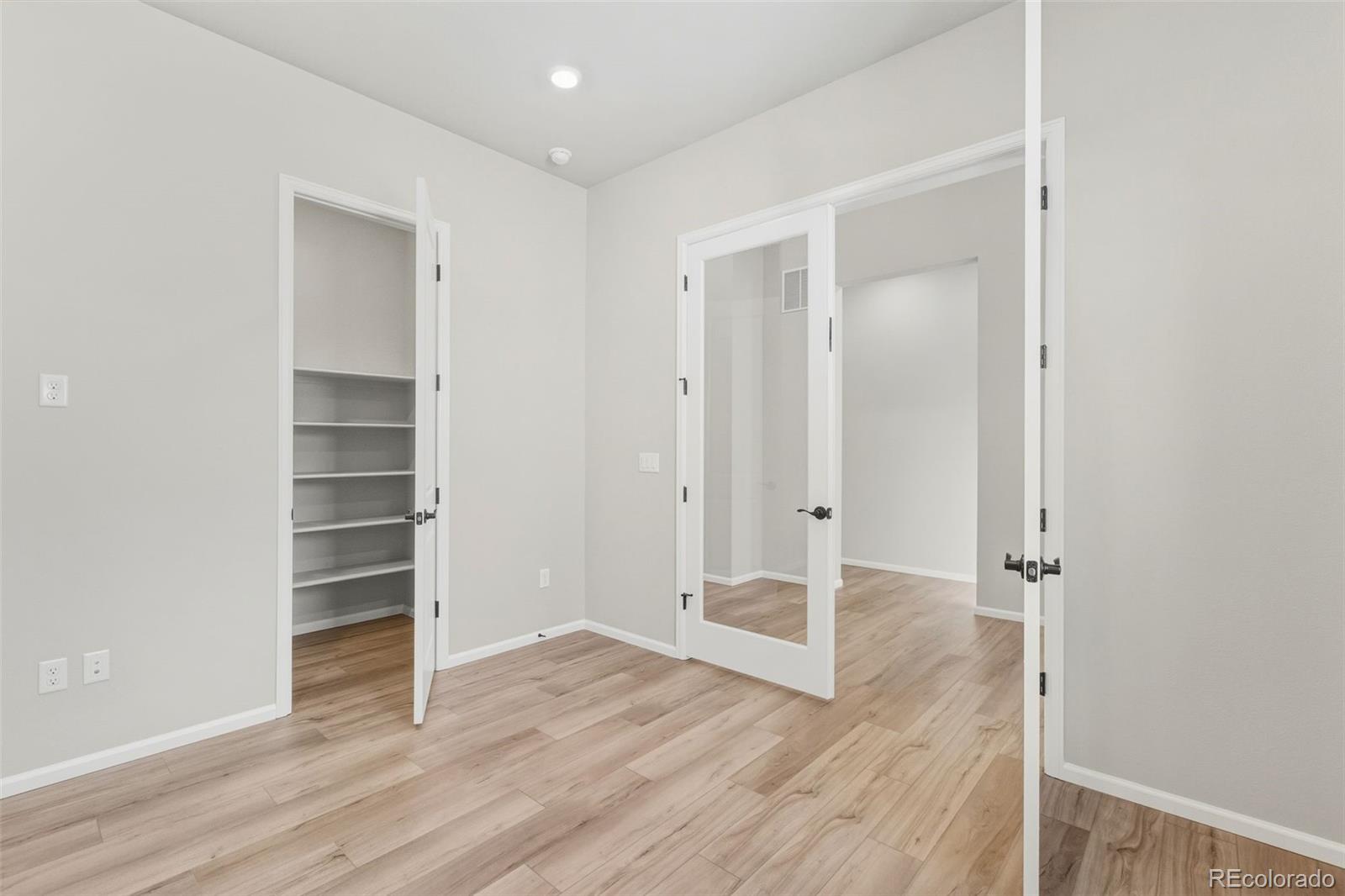 MLS Image #18 for 15276  pontiac street,thornton, Colorado