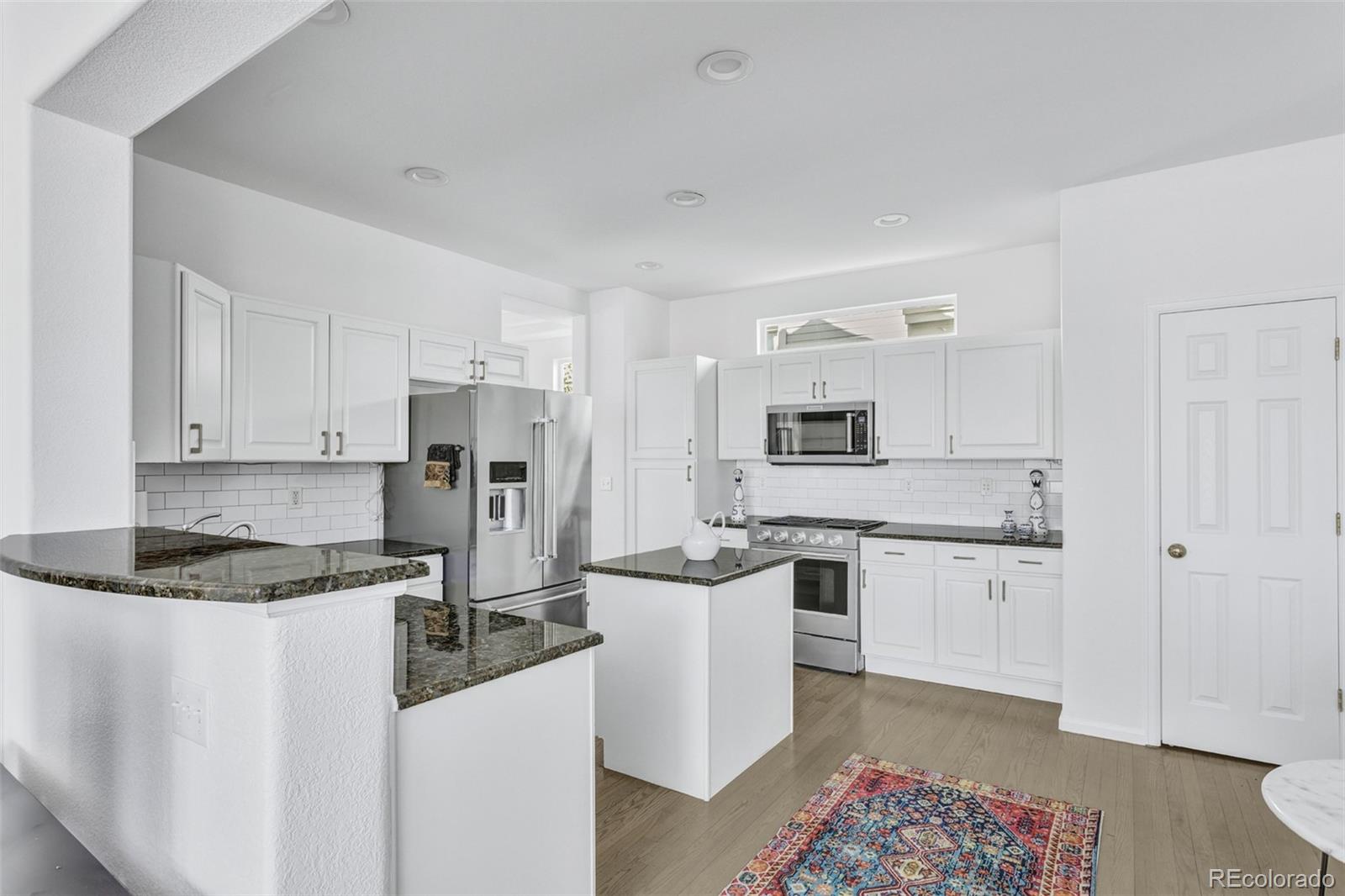 MLS Image #9 for 90 s trenton street,denver, Colorado