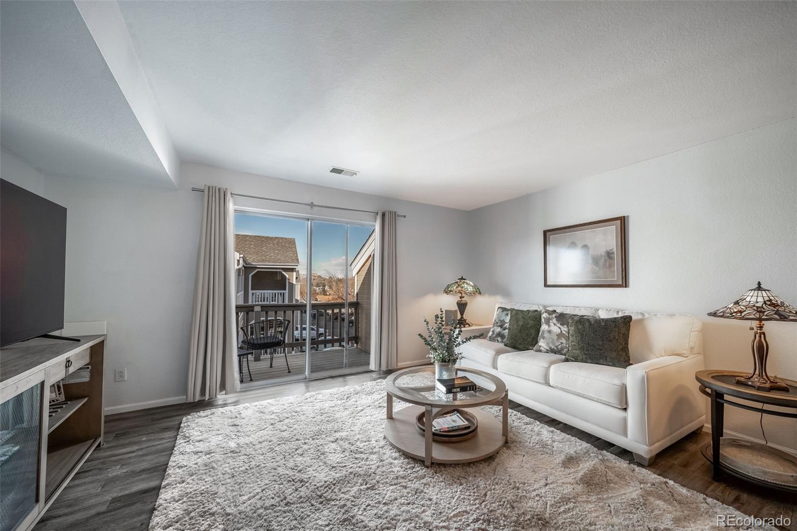 MLS Image #11 for 1267 s gilbert street 302,castle rock, Colorado