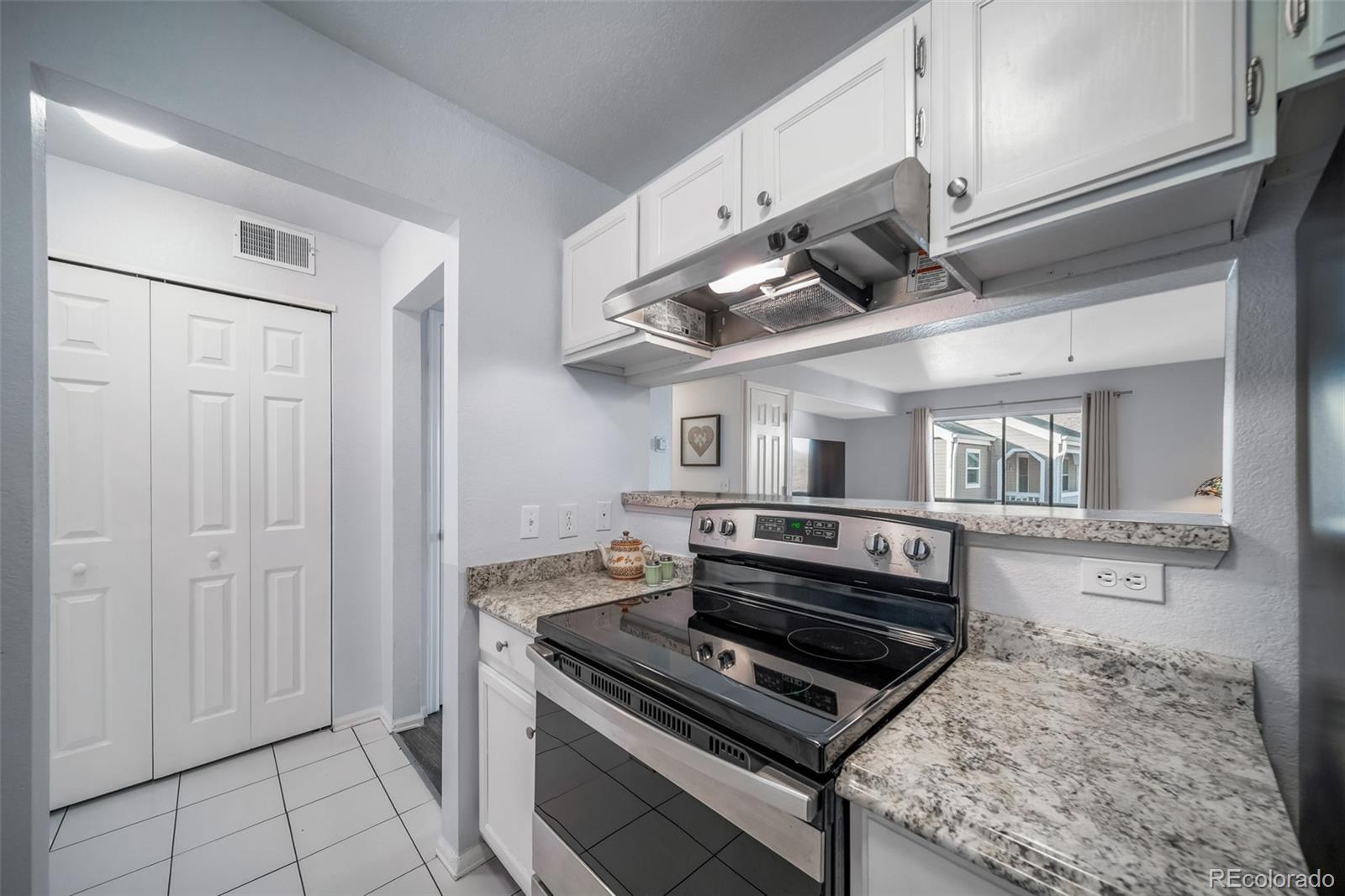 MLS Image #23 for 1267 s gilbert street 302,castle rock, Colorado