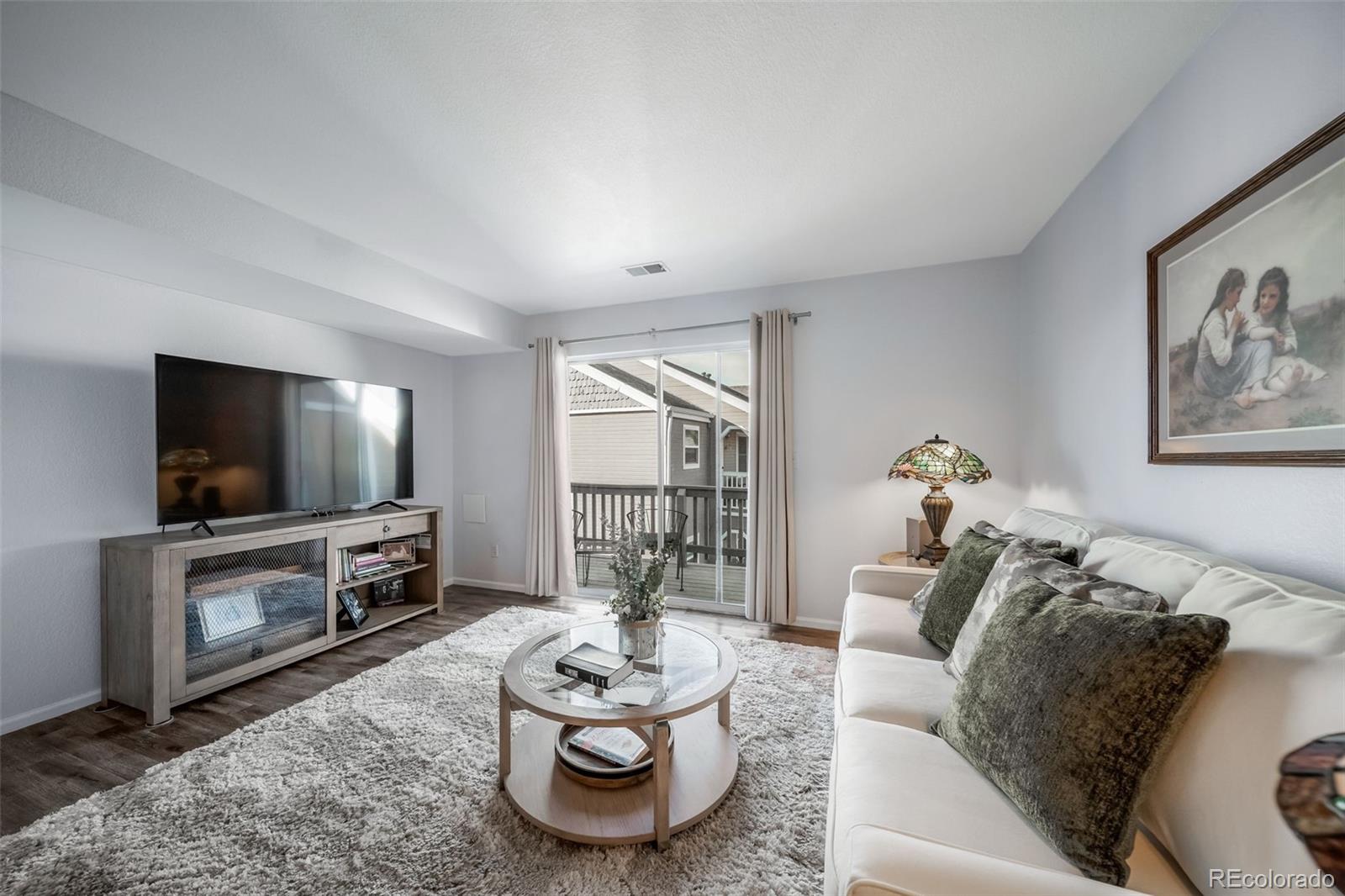 MLS Image #6 for 1267 s gilbert street 302,castle rock, Colorado