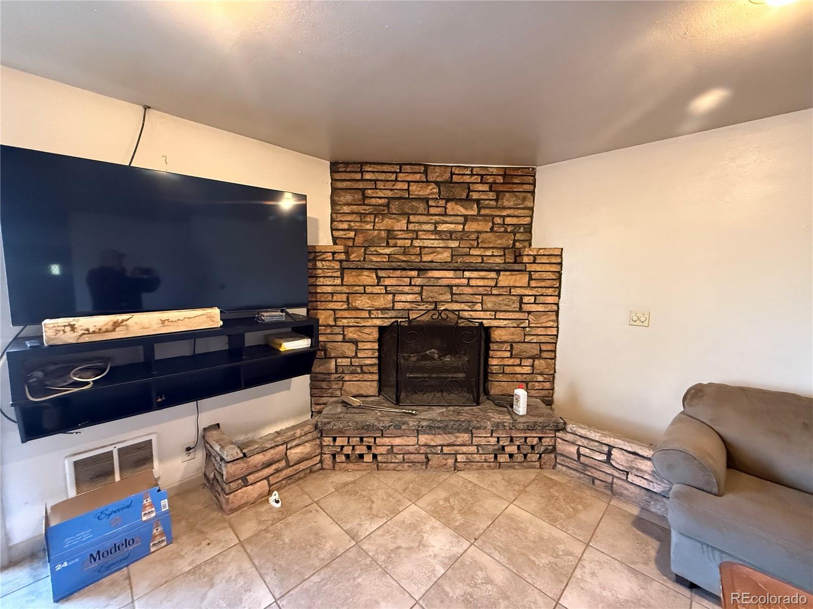 MLS Image #11 for 16851  county road ee ,blanca, Colorado
