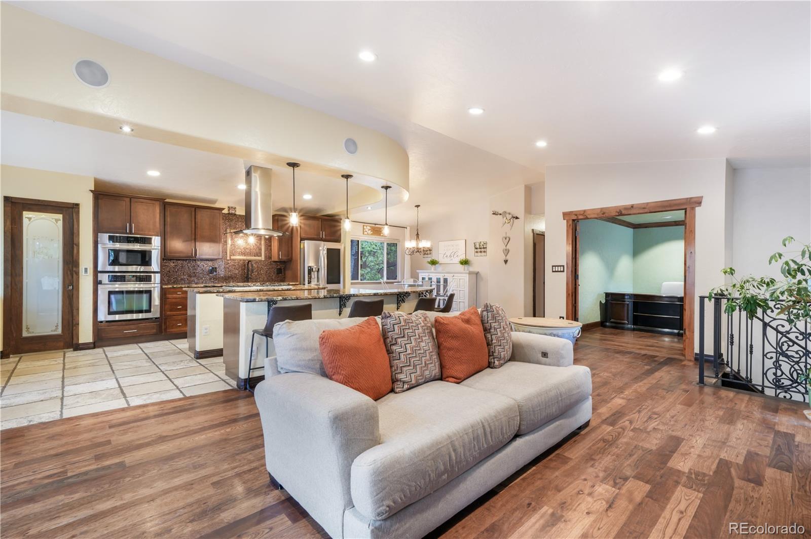 MLS Image #4 for 15245  pleasant view drive,colorado springs, Colorado