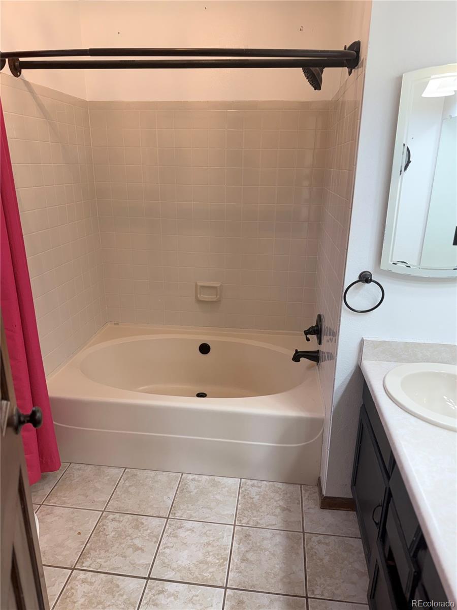 MLS Image #13 for 11443 w 67th avenue,arvada, Colorado