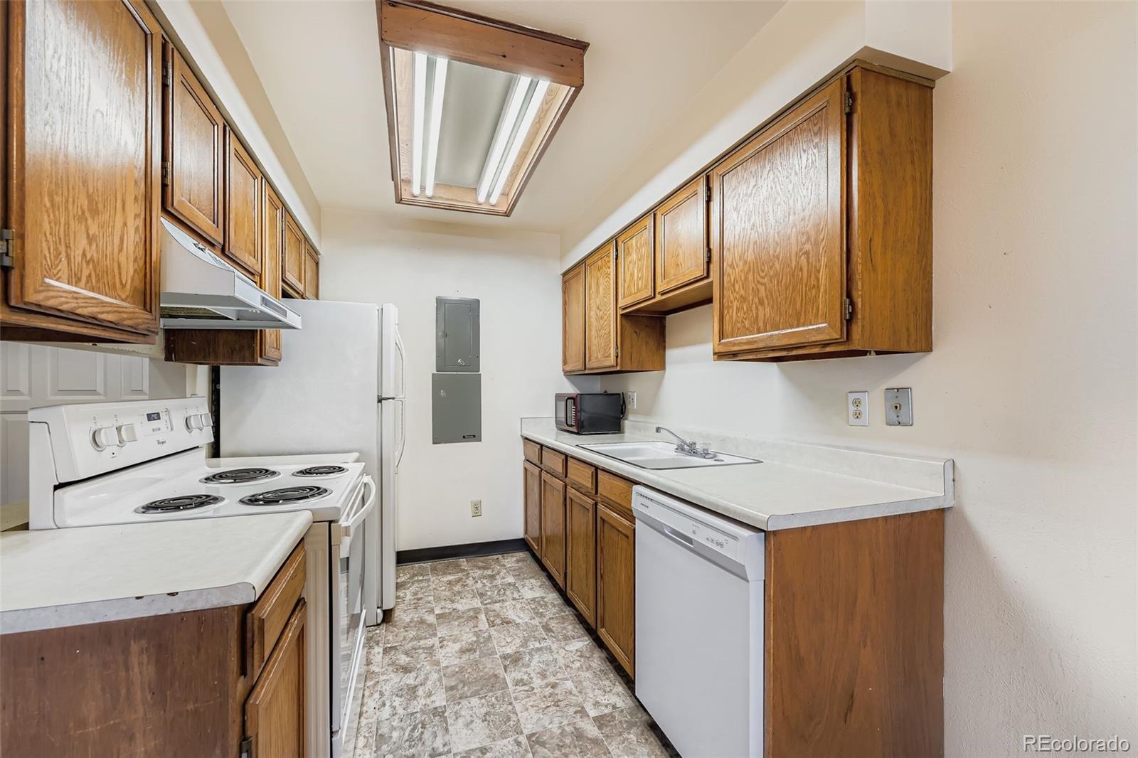 MLS Image #4 for 14720 e kentucky drive,aurora, Colorado