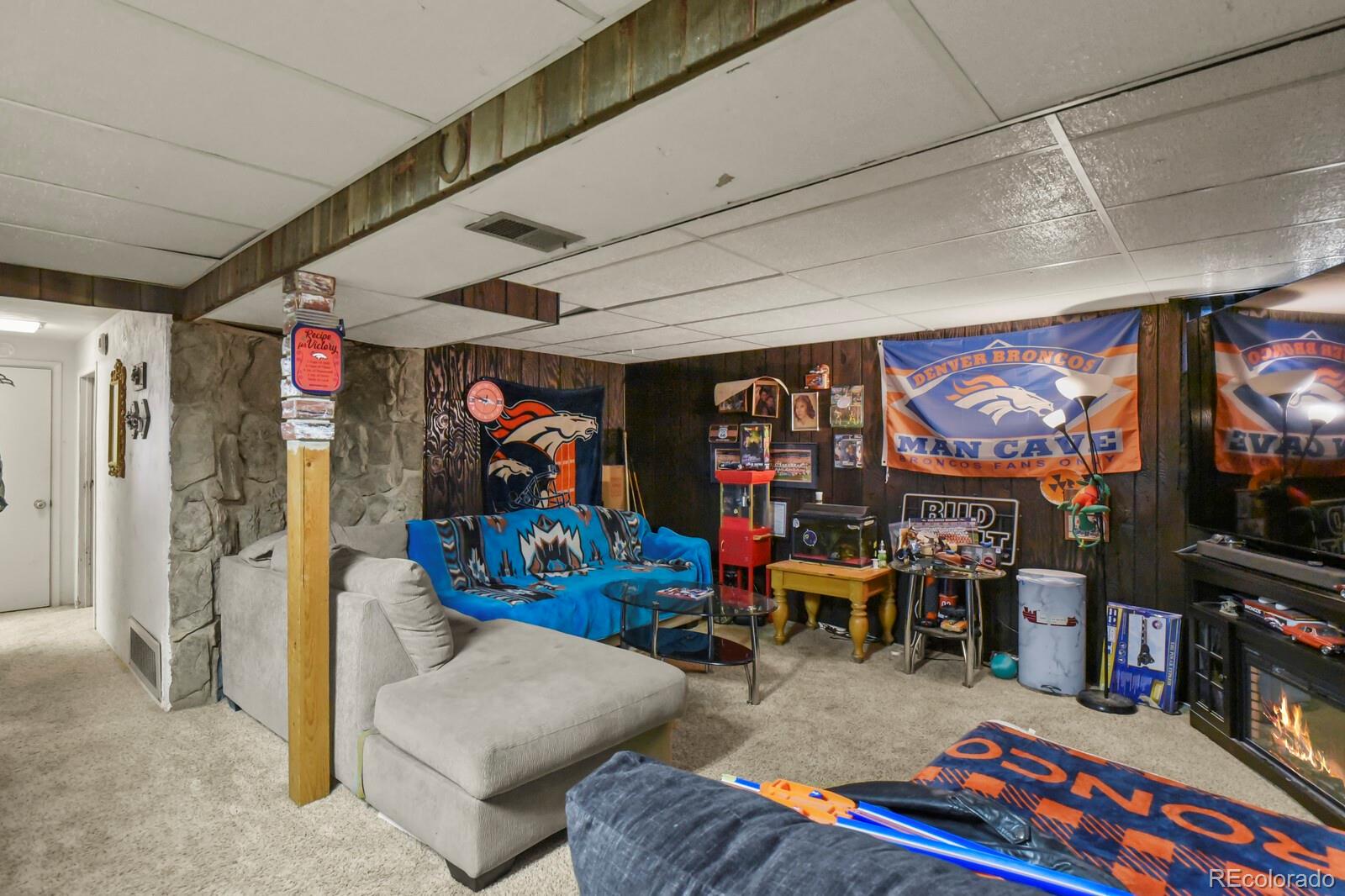 MLS Image #13 for 3400 w mountain road,englewood, Colorado
