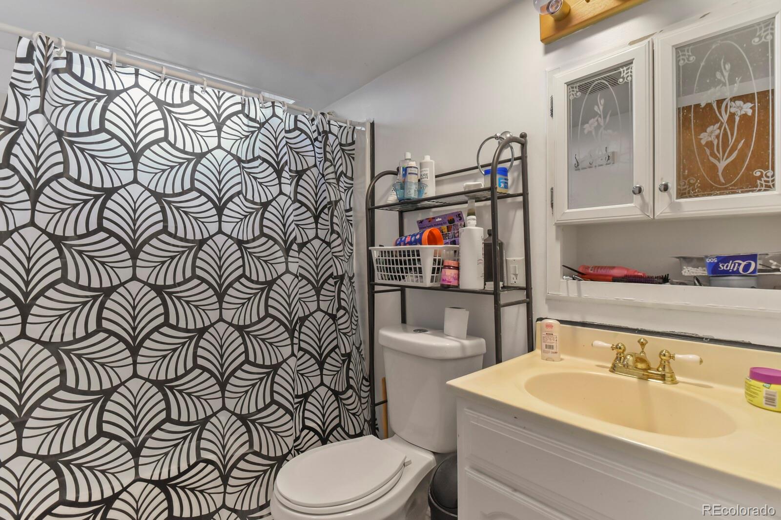 MLS Image #9 for 3400 w mountain road,englewood, Colorado