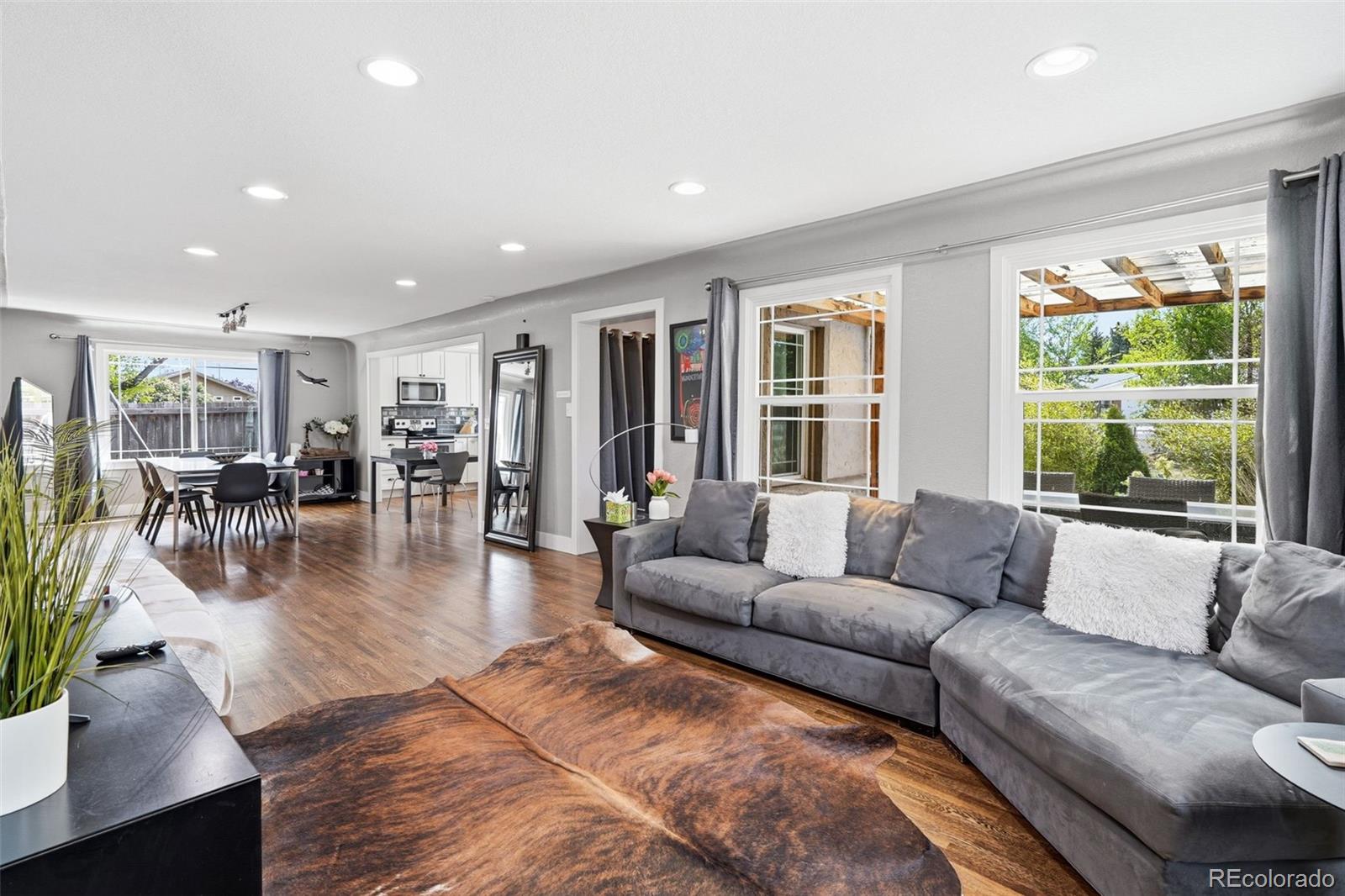 MLS Image #8 for 830  benton street,lakewood, Colorado