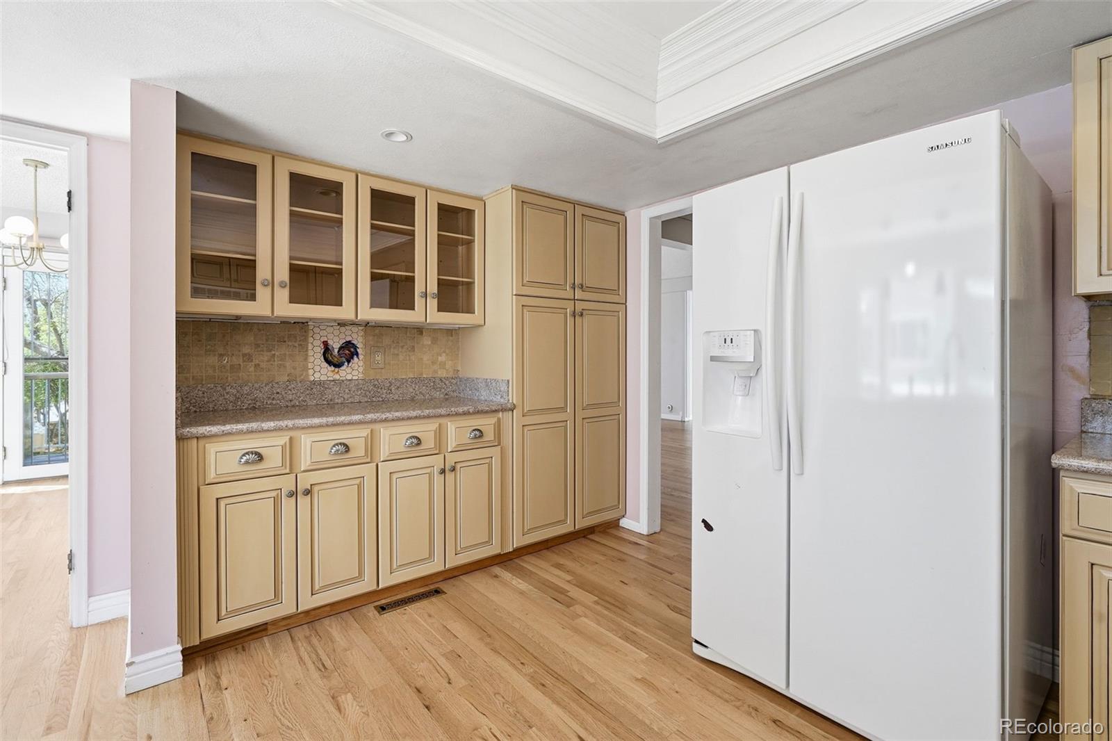 MLS Image #15 for 4675 s yosemite street,denver, Colorado