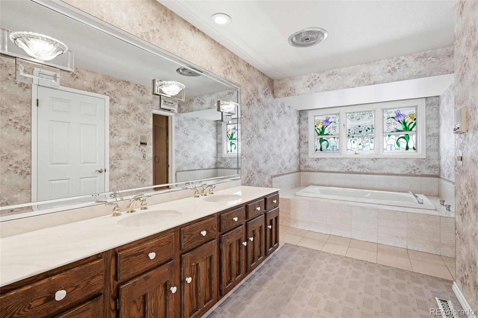 MLS Image #28 for 4675 s yosemite street,denver, Colorado