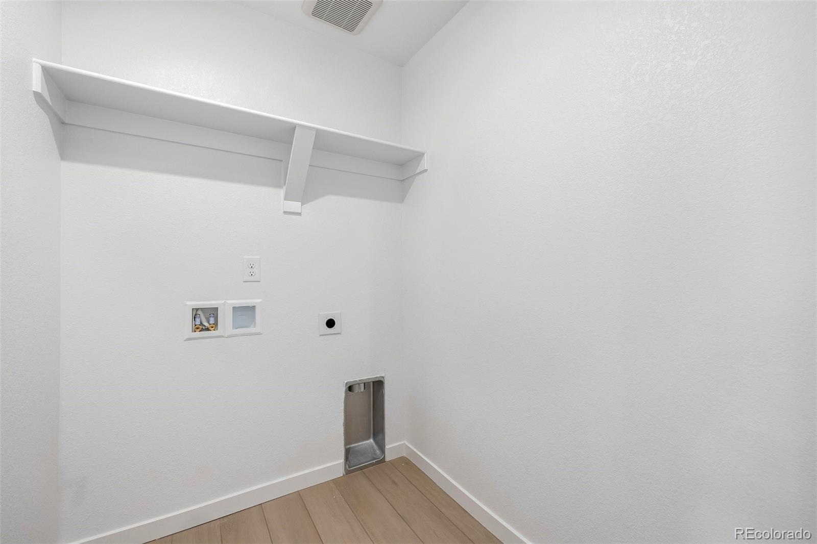 MLS Image #12 for 2076 s holly street 2,denver, Colorado