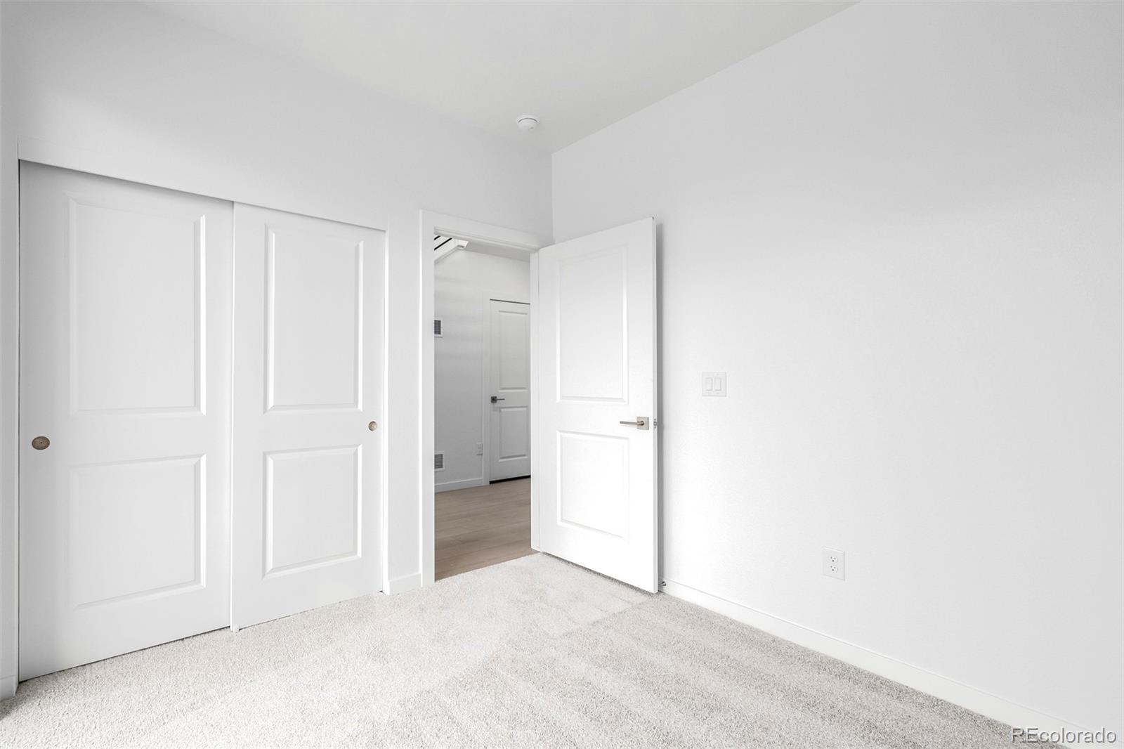 MLS Image #14 for 2076 s holly street 2,denver, Colorado