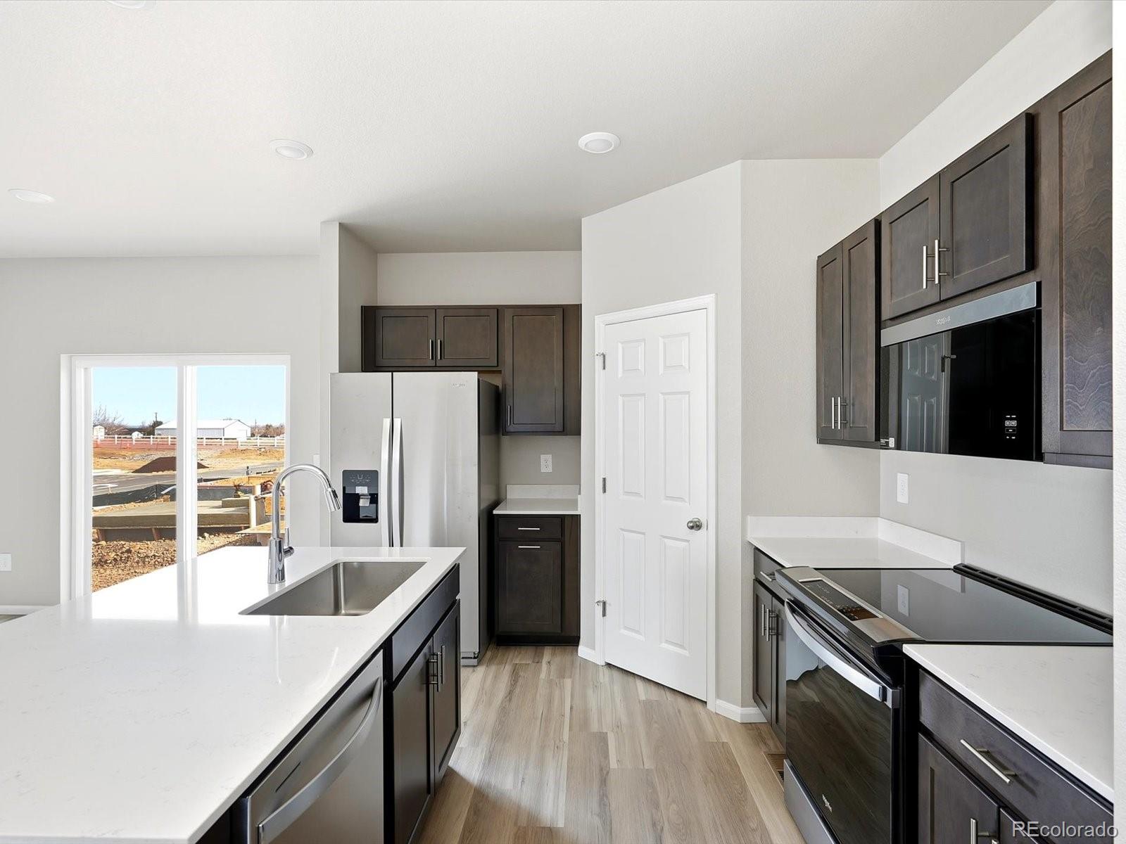 MLS Image #7 for 2222 e 164th avenue,thornton, Colorado
