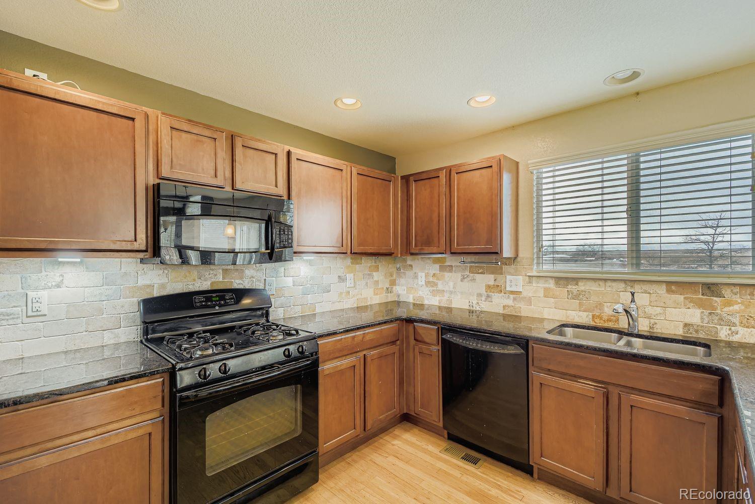 MLS Image #9 for 166  bittern drive,johnstown, Colorado
