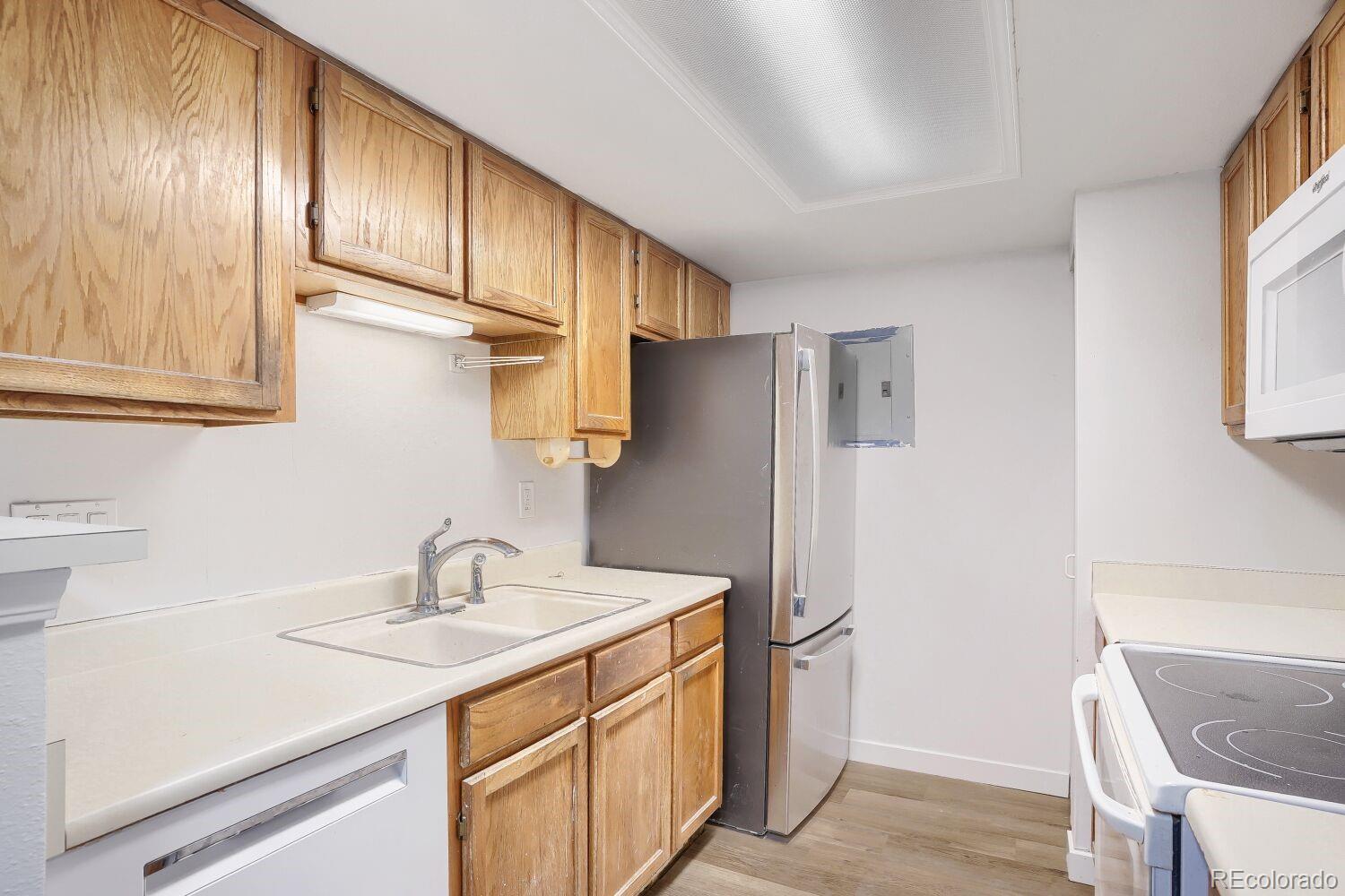 MLS Image #3 for 8335  fairmount drive,denver, Colorado
