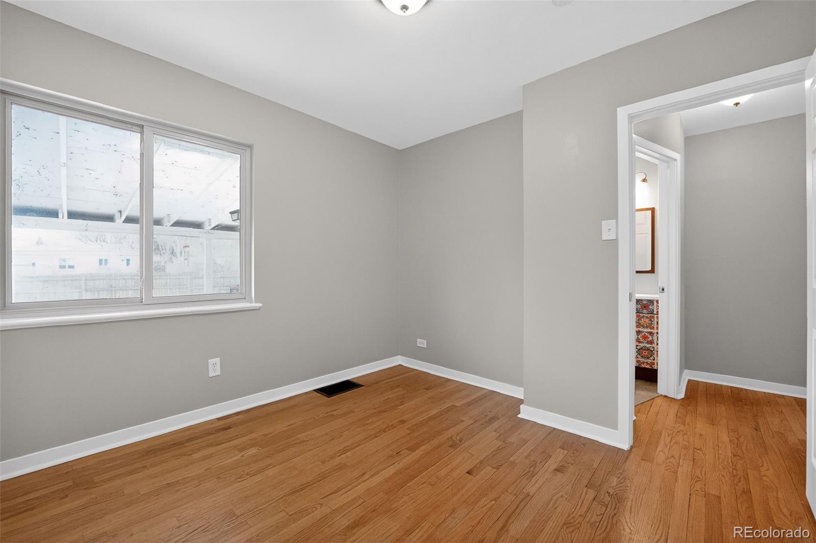 MLS Image #14 for 1650  trenton street,denver, Colorado