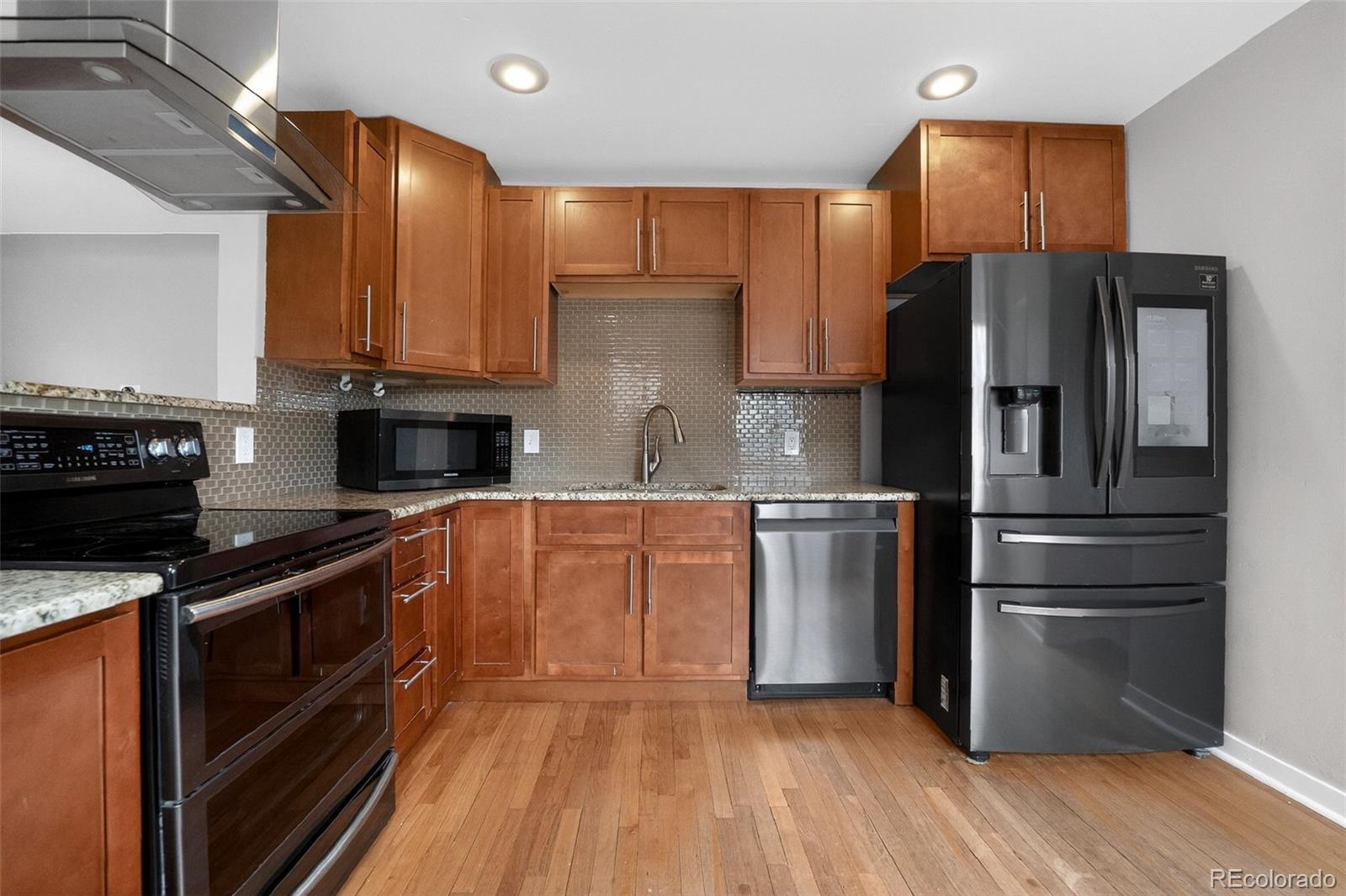 MLS Image #5 for 1650  trenton street,denver, Colorado