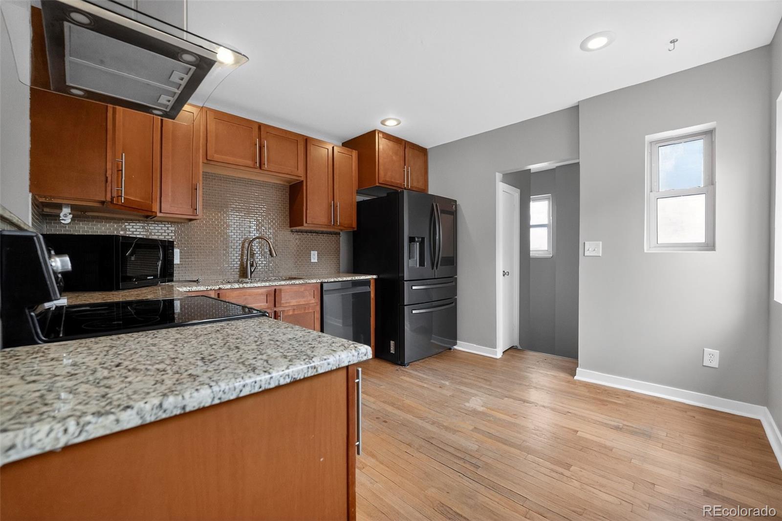 MLS Image #6 for 1650  trenton street,denver, Colorado
