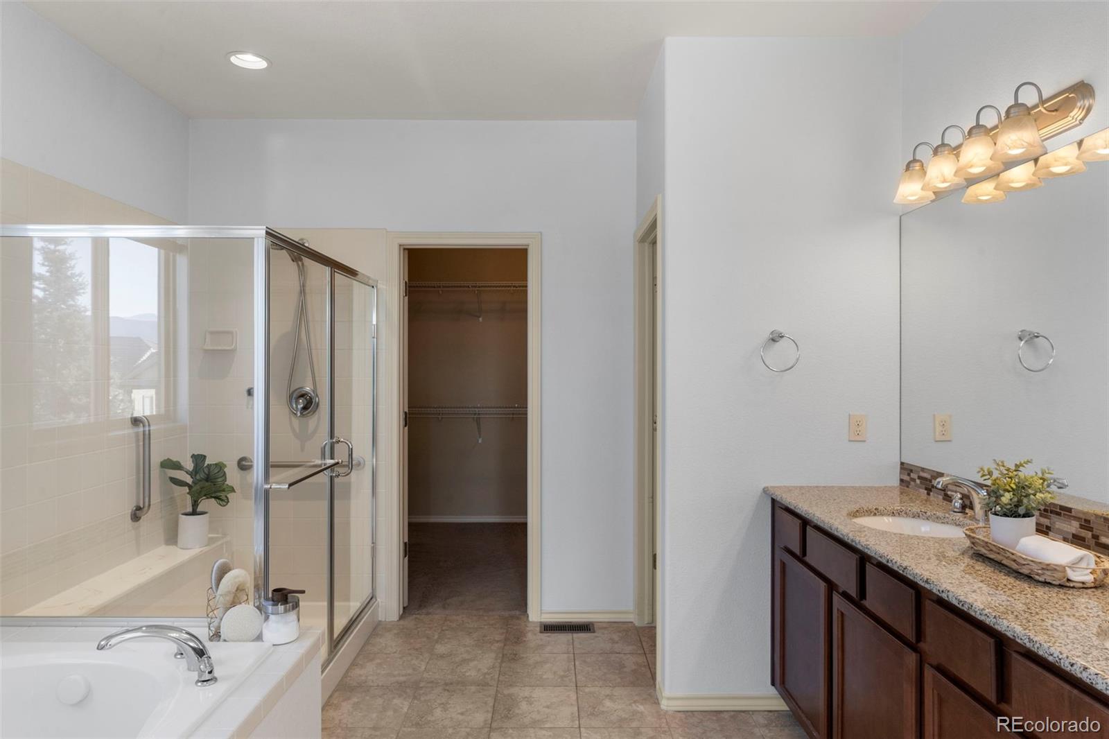 MLS Image #14 for 1475  symphony heights,monument, Colorado