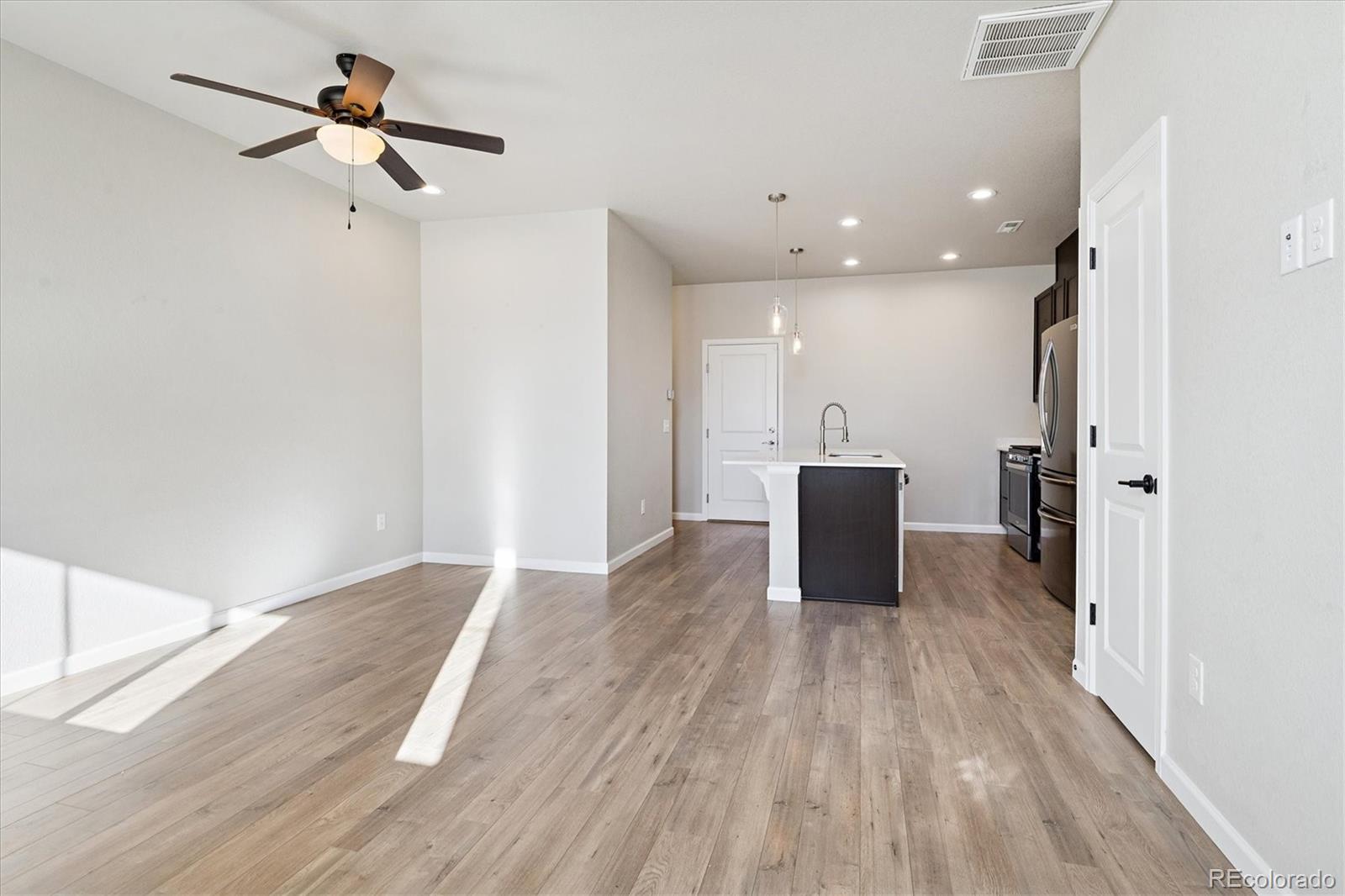 MLS Image #4 for 19650 w 92nd drive,arvada, Colorado