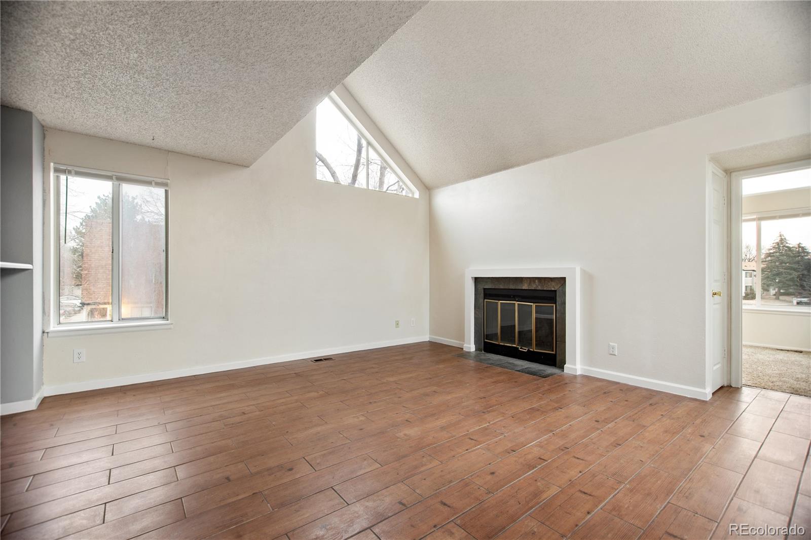MLS Image #4 for 12404 e tennessee circle,aurora, Colorado