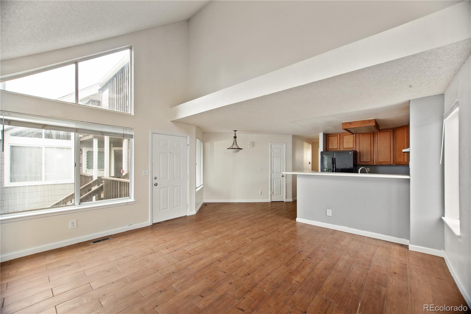 MLS Image #6 for 12404 e tennessee circle,aurora, Colorado
