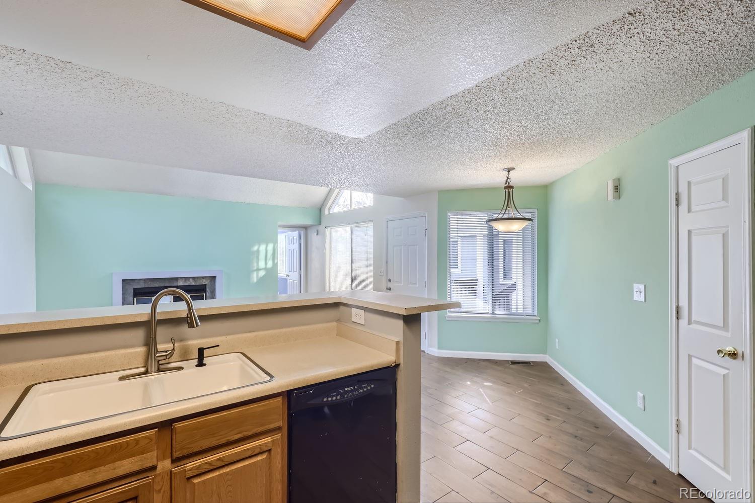 MLS Image #9 for 12404 e tennessee circle,aurora, Colorado