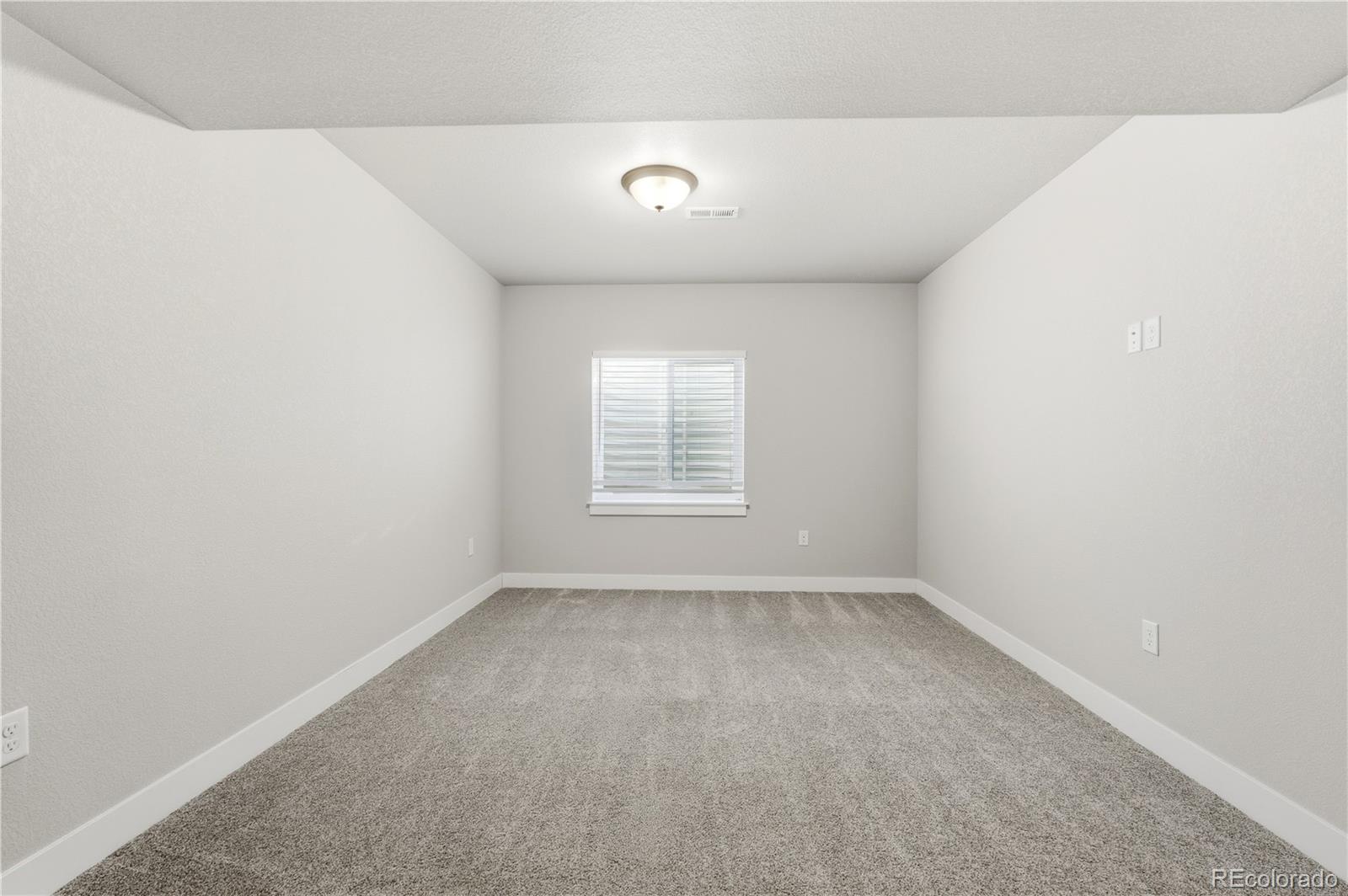 MLS Image #29 for 1908  tidewater lane,windsor, Colorado