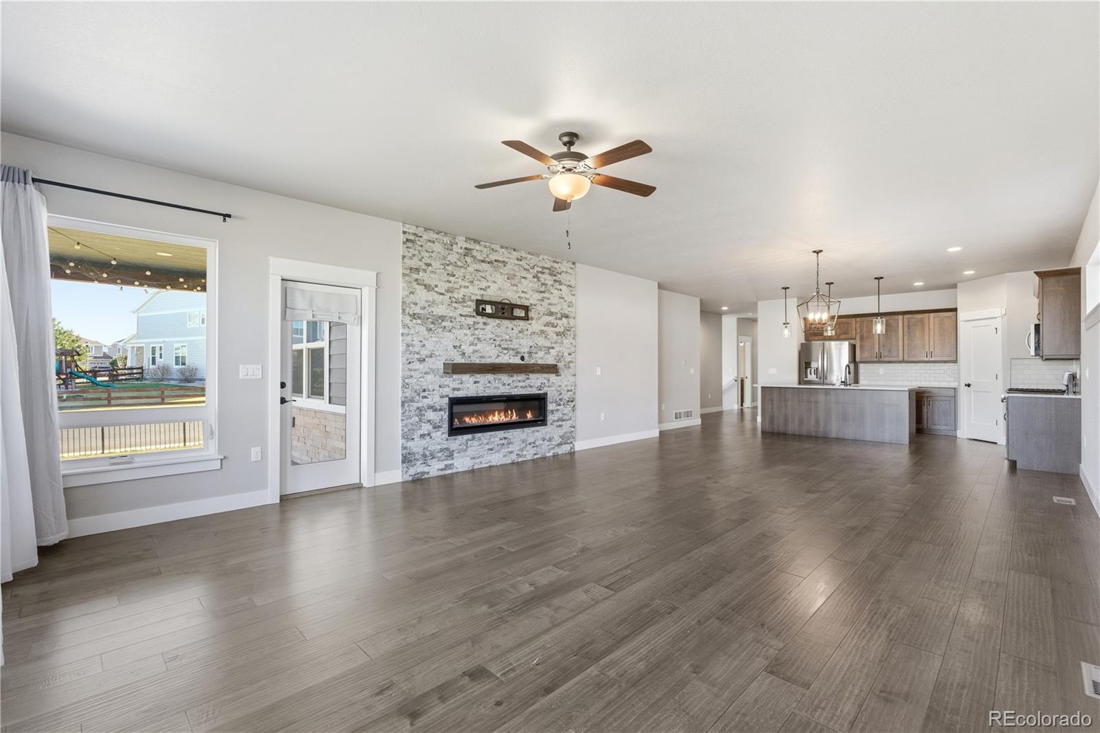 MLS Image #3 for 1908  tidewater lane,windsor, Colorado