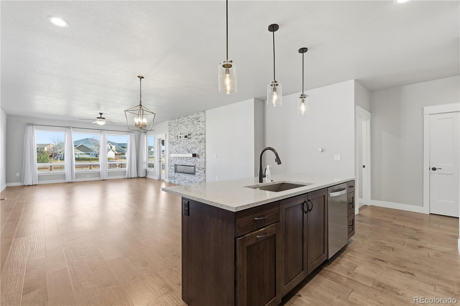 MLS Image #5 for 1908  tidewater lane,windsor, Colorado